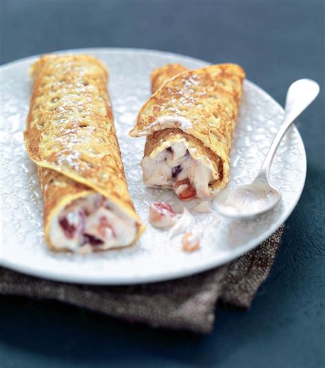 Recette Crêpes Sucrées Roulées à La Ricotta Et Aux Fruits Confits