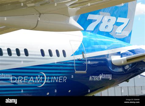 Boeing Dreamliner Flugzeuge Fotos Und Bildmaterial In Hoher