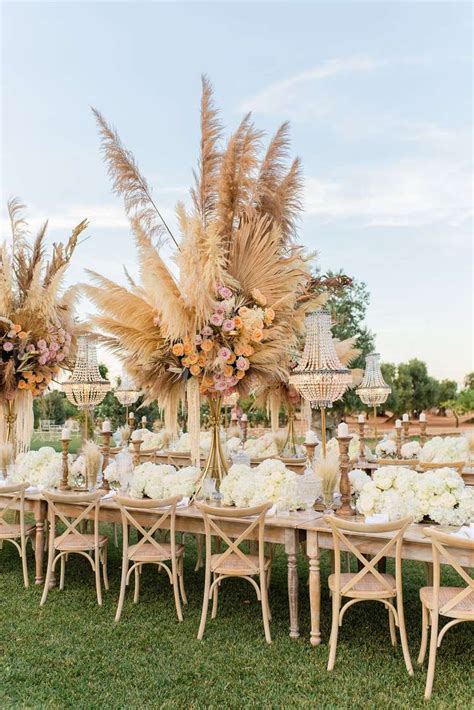 The Best Hydrangea Centerpieces for Your Wedding Reception