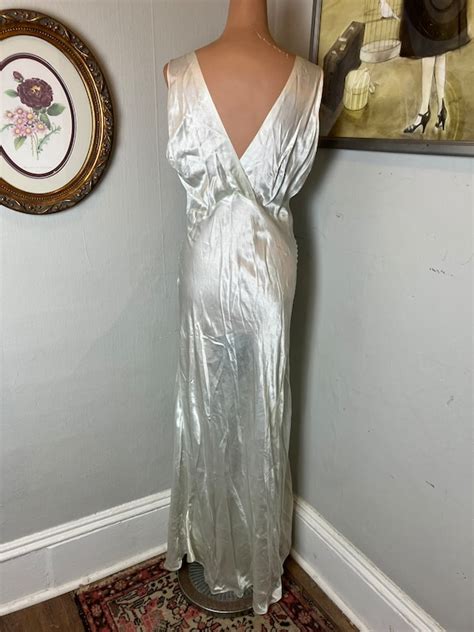 Vintage 1930s Ivory Liquid Satin Bias Cut Dress Night Gem