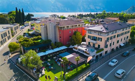 Aurora Lounge Bar Restaurant Torbole Sul Garda Nago