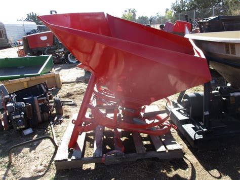 Lely Point Tractor Mount Pto Spreader L M M Products