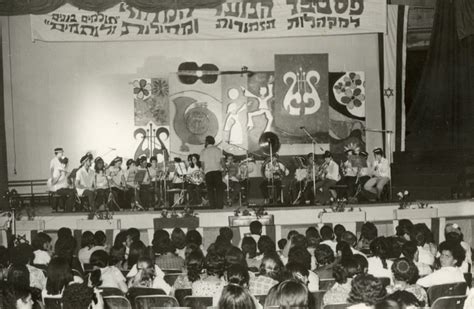 Israeli Folk Music | My Jewish Learning