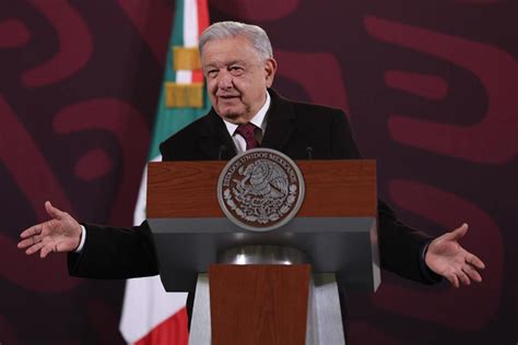 Fue hackeo dice AMLO sobre la filtración de datos de periodistas