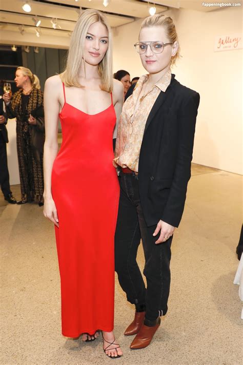 Martha Hunt Nude The Fappening Photo 1039403 FappeningBook