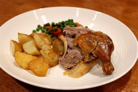 Duck Series: Roast Duck with potatoes and gravy – Karen Really Likes Food