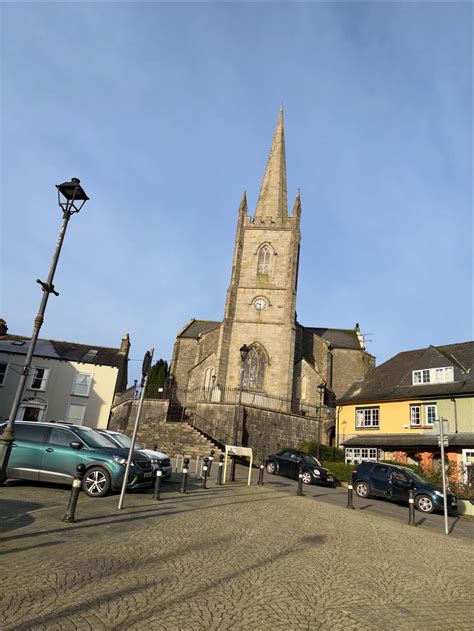 Matthews Of Clones / Diamond Discount | Monaghan
