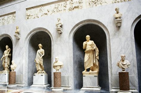 20 Famous Sculptures And Statues In The Vatican Museums 2022