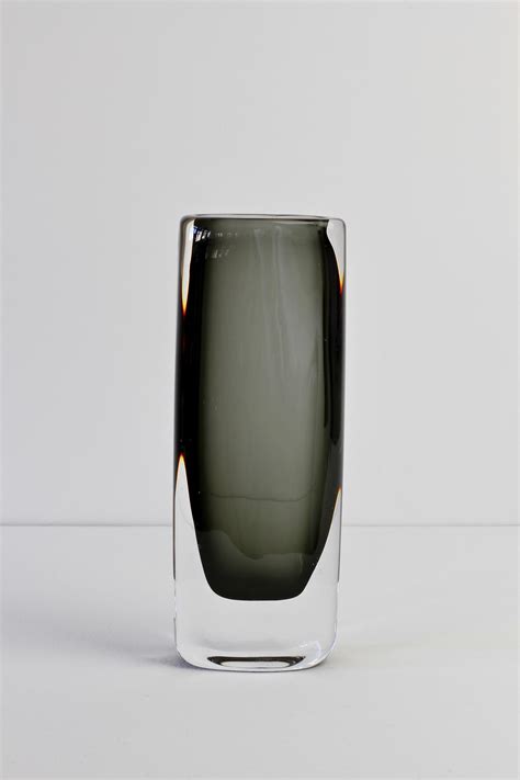 Tall 1950s Sommerso Dusk Vase Signed By Nils Landberg For Orrefors Glass At 1stdibs Nils