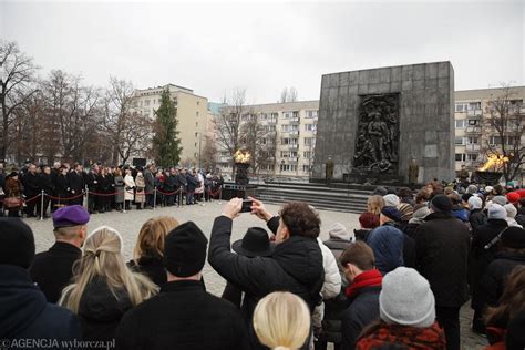 Dzień Pamięci o Ofiarach Holokaustu Często mówimy nigdy więcej I co