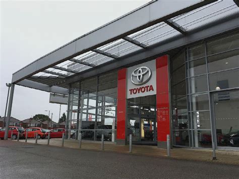 Burrows Toyota Doncaster | Car dealership in Doncaster | AutoTrader