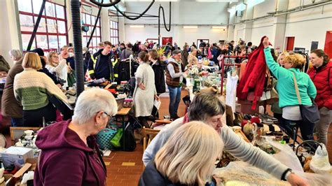 Gro Er Fr Hjahrsflohmarkt Bei Der Ratzeburger Feuerwehr Herzogtum Direkt