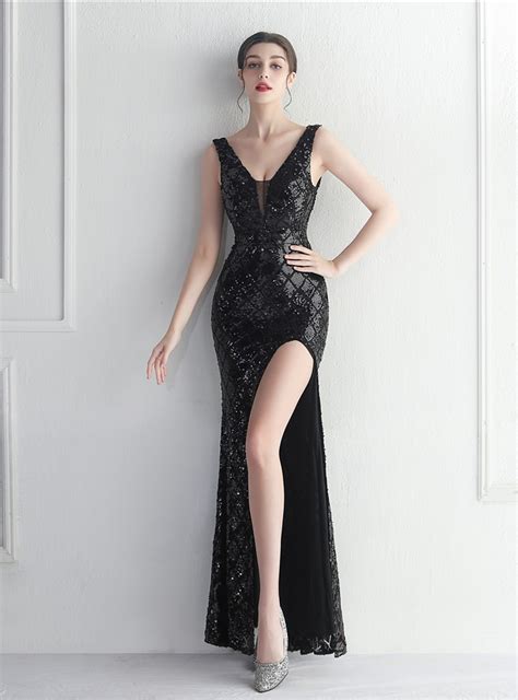 In Stock:Ship in 48 hours Mermaid V Neck Gold Bridesmaid Dress