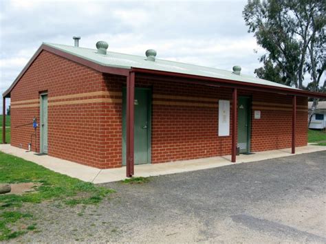 Bridgewater Public Caravan Park - Bridgewater on Loddon Amenities block ...