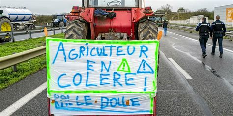 Col Re Des Agriculteurs Qui Tait Alexandra Lagricultrice Tu E Sur