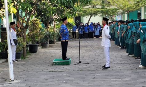 Upacara Peringatan Hari Pahlawan Nasional Di MAN 4 Sleman Kemerdekaan