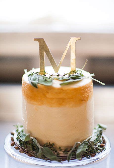 One Tier Wedding Cakes Will Have Your Guests Mouths Watering Fabmood