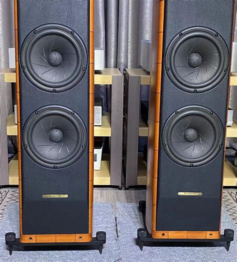 Sonus Faber Cremona M Speakers Sams