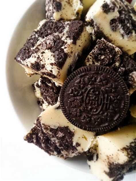 White Chocolate Oreo Fudge Recipe Chefthisup