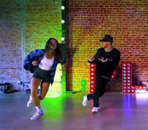 Create An Amazing Tik Tok Dance Video With My Group Of Dancers On Your