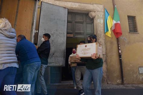 Carico Aiuti Ucraina Mensa Santa Chiara Rieti Life