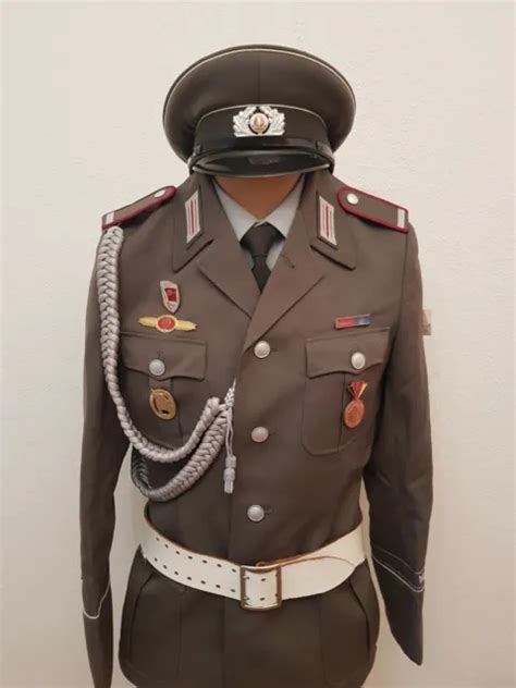 DDR UNIFORM Der NVA Wachregiment Feliks Dzierzynski Mannschaft