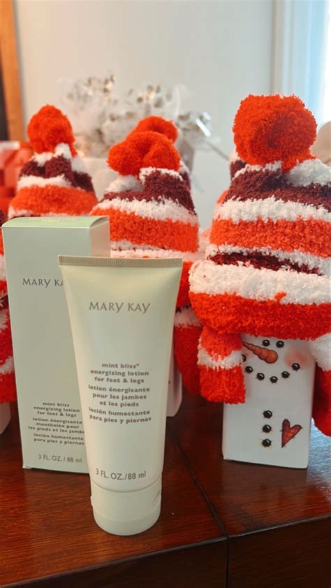 Mary Kay Online Party Mary Kay Party Holiday Gift Wrap Holiday Gifts