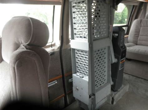 Buy Used Ford E Handicap Waldoch Conversion Van In Saint Paul