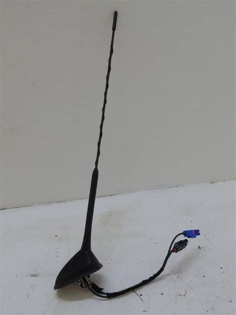 ANTENA DACHOWA FORD FOCUS MK3 AM5T 18828 12355572283 Oficjalne