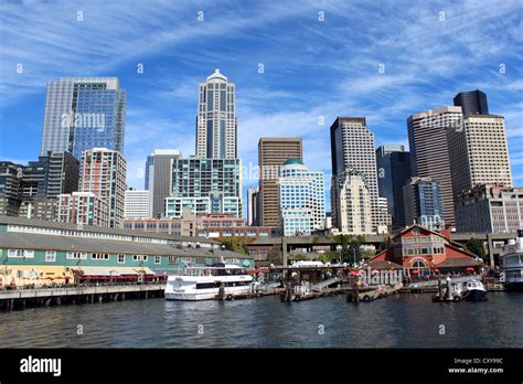 Seattle skyline, Seattle, Washington, USA Stock Photo - Alamy