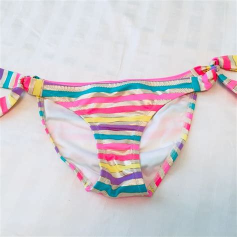 Victoria S Secret Swim Nwot Victorias Secret Stripe Bikini Bottom