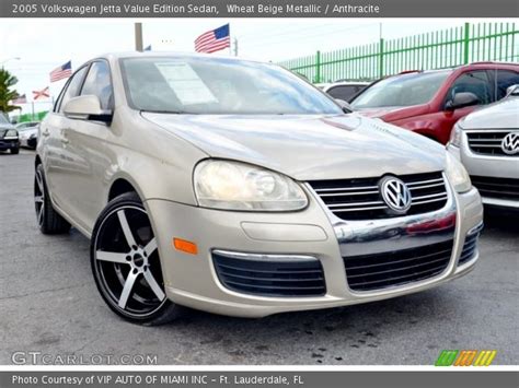 Wheat Beige Metallic Volkswagen Jetta Value Edition Sedan