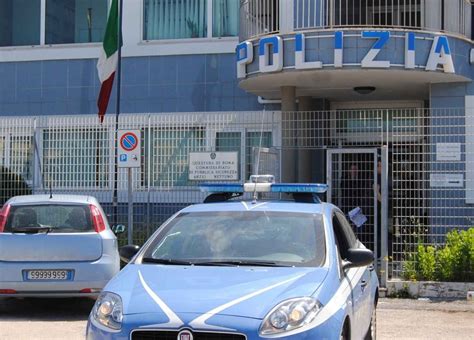 Violento Una Ragazzina Ad Anzio Fermato Il Presunto Violentatore Ha 32