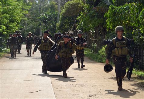 15 Philippine Soldiers Killed In Clashes With Abu Sayyaf Militants The New York Times