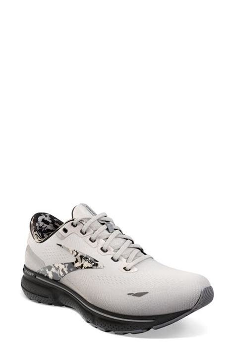 Women's Brooks White Sneakers & Athletic Shoes | Nordstrom