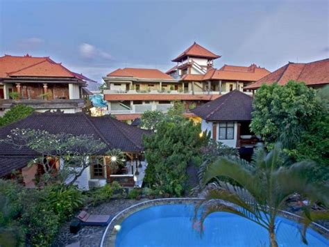 50 Resorts In Kuta