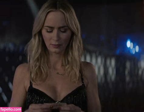 Emily Blunt Emily Blunt Twogirlsoneblunt Nude Leaked Onlyfans