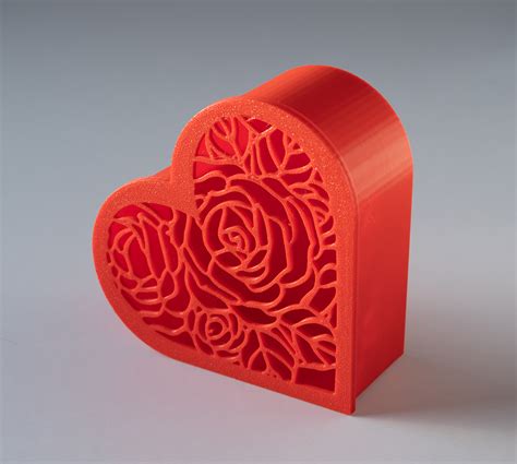 Free STL File Heart Shaped Gift Box With Rose Cutout STEP 3D