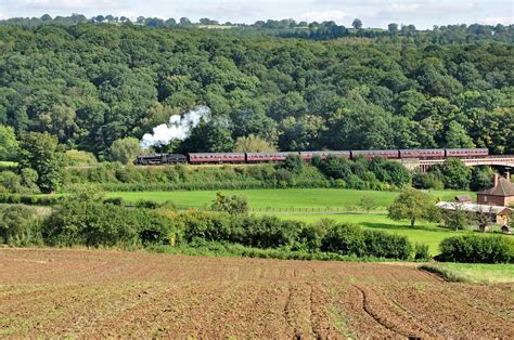 Mogul On The Move Stanier Mogul 42968 Climbs To Arley With Flickr