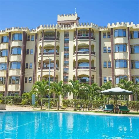 For Rent Elegant 3 Bedroom Fully Furnished Apartment With Swimming