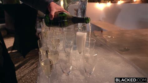 Elsa Jean Nude Videos And Pics Forumophilia PORN FORUM