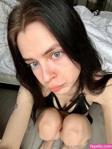 BeefyBeginner MermaidsKiss Kissthemermaids Nude Leaked OnlyFans