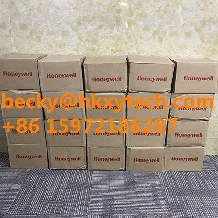 Honeywell STD820 E1HS4AS 1 C BHC 13S B 31A0 F1 TP FE FX SmartLine