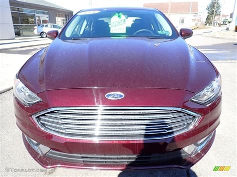 2018 Burgundy Velvet Ford Fusion SE 141184320 Photo 9 GTCarLot