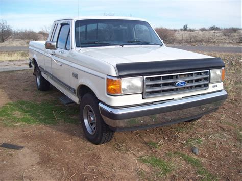 1990 Ford F-150 VINs, Configurations, MSRP & Specs - AutoDetective