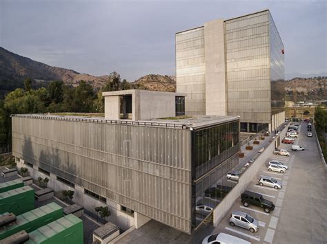 Gallery of Corporative Building Claro Chile / +arquitectos - 13