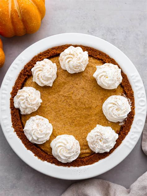 Pumpkin Chiffon Pie with Biscoff Crust - infoodita