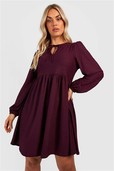 Womens Plus Textured Keyhole Smock Dress Boohoo Uk