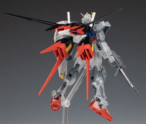 Review Entry Grade Strike Gundam Solid Clear