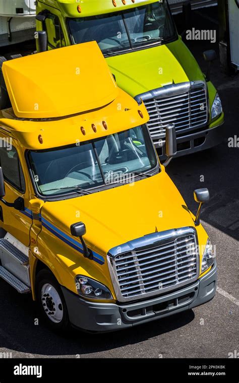 Big Rig Day Cab Local Haulers Lime And Yellow Semi Trucks With Roof